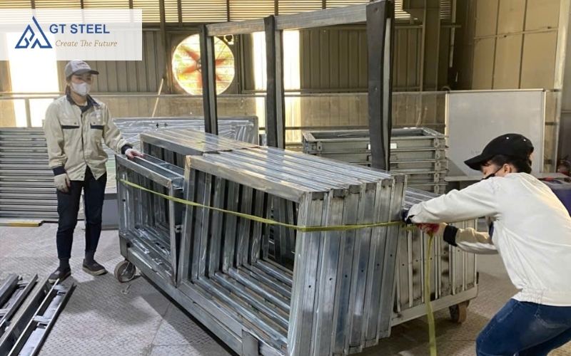 Hoàn thiện và kiểm tra trước khi xuất xưởng