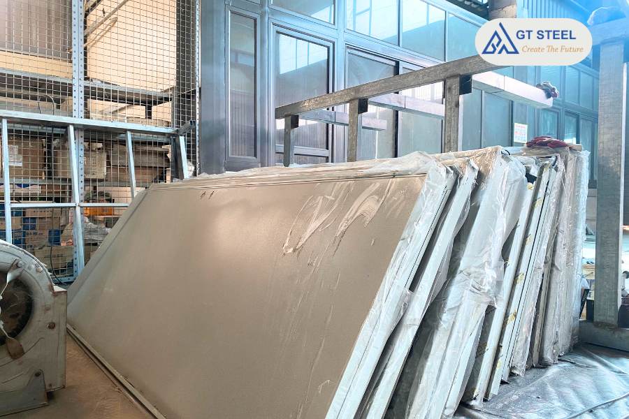 Cách Xác Định Kích Thước Của Cửa Thép Chống Cháy Phù Hợp