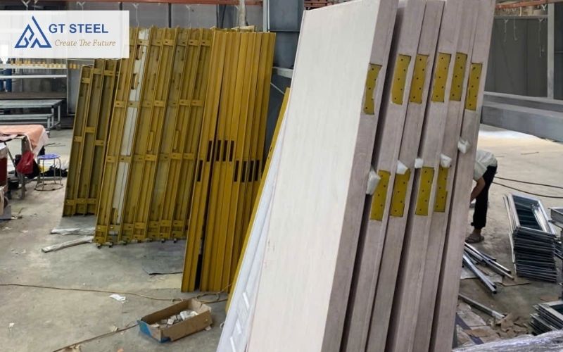 cửa chống cháy chung cư