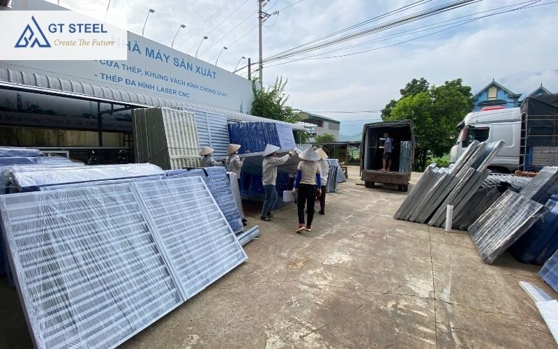 cửa chớp lật