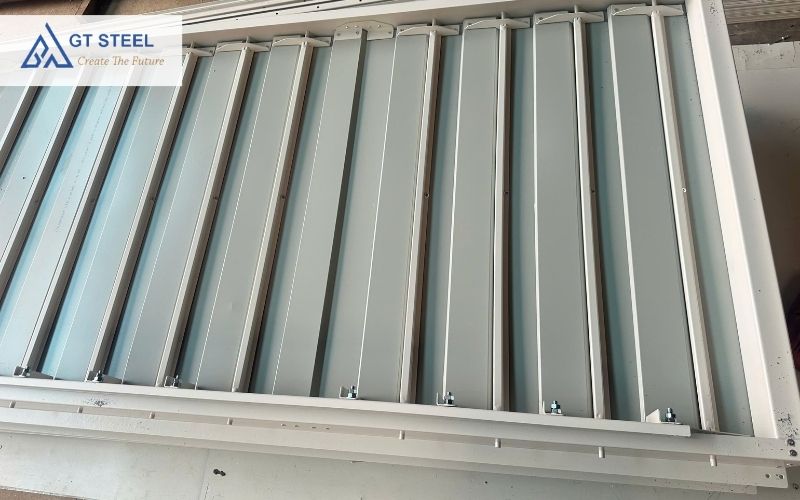 cửa chớp lật tự động