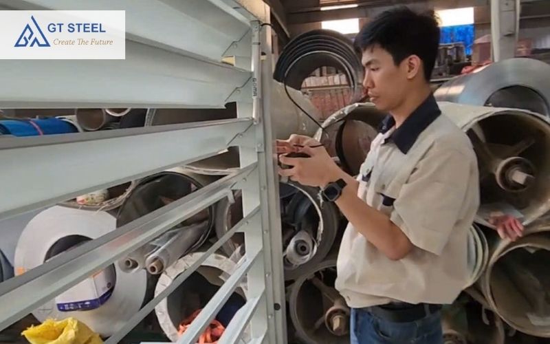 cửa chớp lật tự động