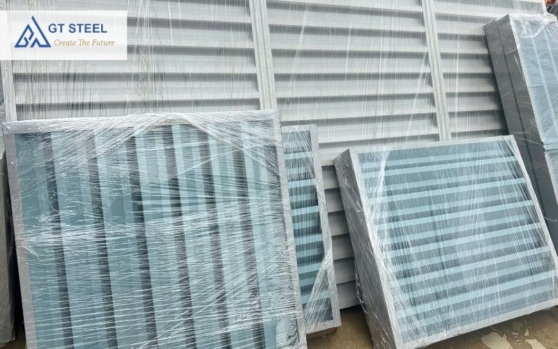 mẫu cửa chớp lật