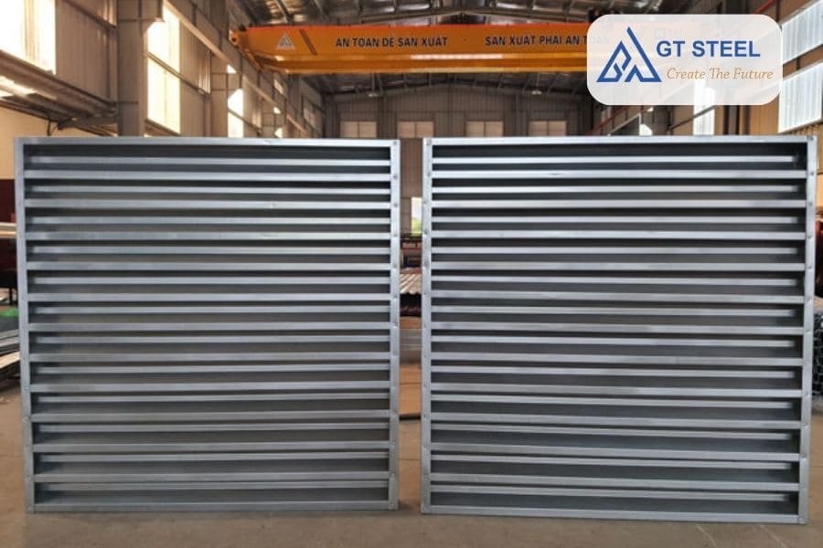 Quy Trình Sản Xuất Cửa Chớp Tôn Đạt Chuẩn Tại Gia Thái Steel