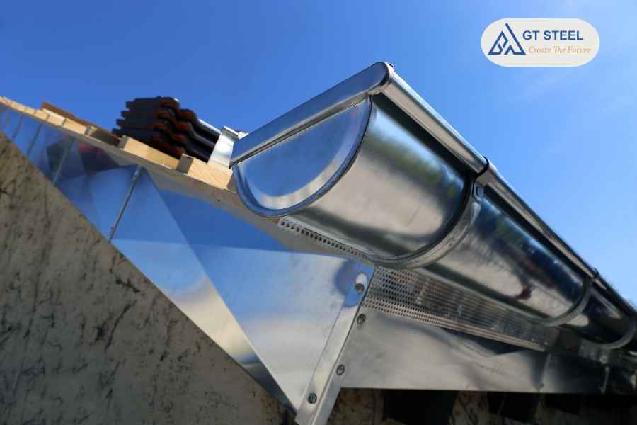 Tiêu Chí Chọn Vị Trí Lắp Đặt Máng Xối Hiệu Quả
