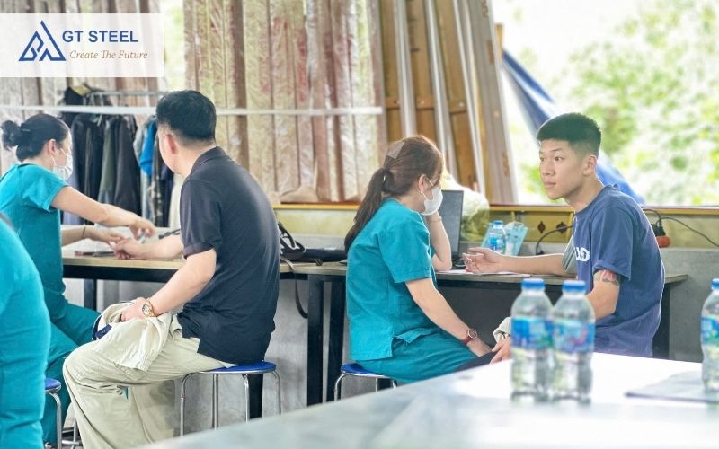 tiêm vắc xin phòng uốn ván (2)